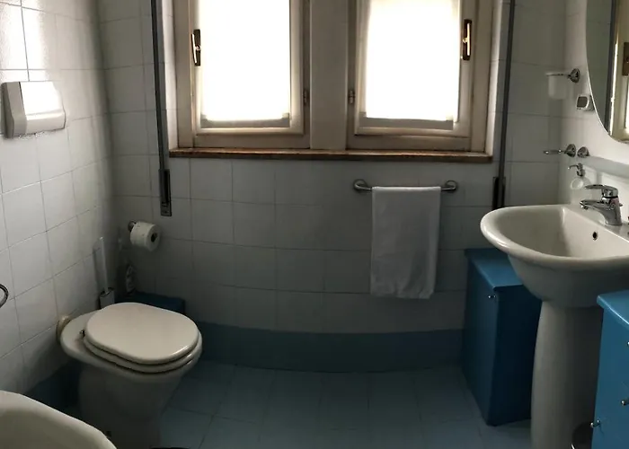 Διαμέρισμα Bright Penthouse Close To Center With Terrace And View *