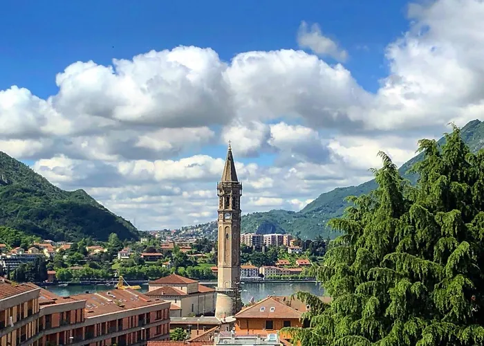 Lägenhet Bright Penthouse Close To Center With Terrace And View